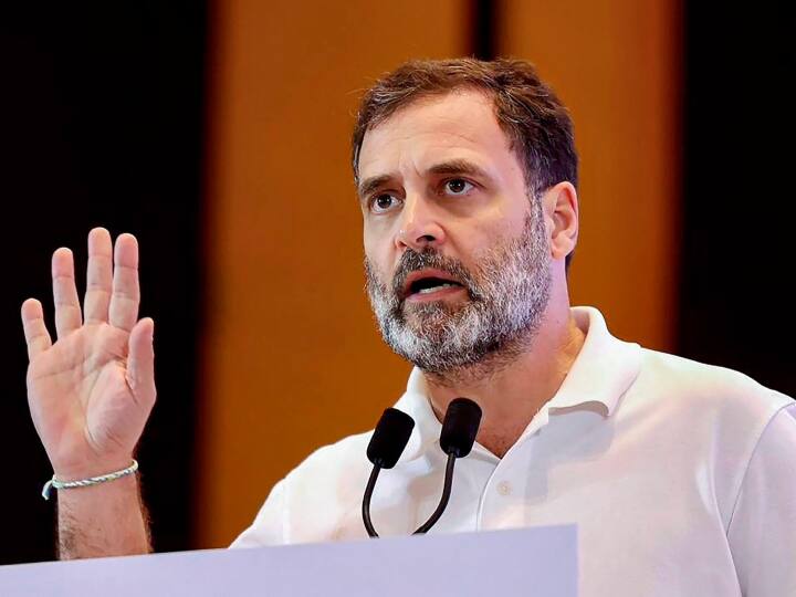 राहुल गांधी का चुनाव आयोग पर बड़ा हमला: 'वोट चोरी से बने कानून वैध नहीं, ज्ञानेश कुमार बन जाएं सरकारी गवाह'