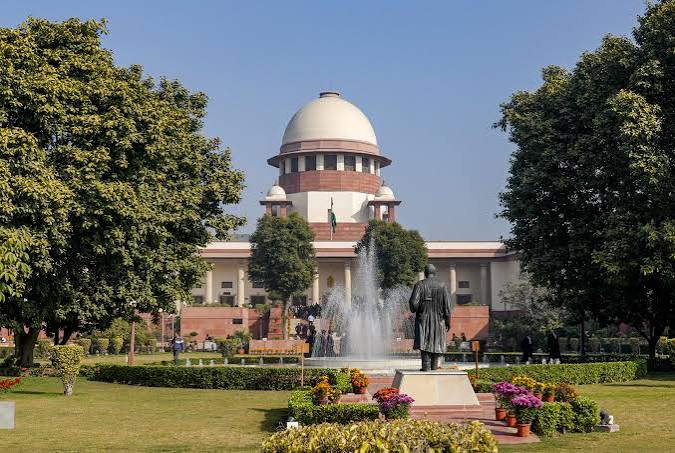 ‘सुरक्षा कवच तो शायद सिर्फ राष्ट्रपति के लिए है, जजों को भी नहीं मिलती ऐसी छूट’: CEC के विशेषाधिकार पर सुप्रीम कोर्ट की तल्ख टिप्पणी