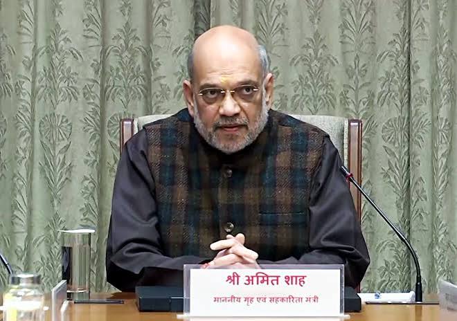 केंद्रीय गृह मंत्री अमित शाह ने की दिल्ली की कानून-व्यवस्था की समीक्षा, सीएम रेखा गुप्ता और वरिष्ठ अधिकारी रहे मौजूद